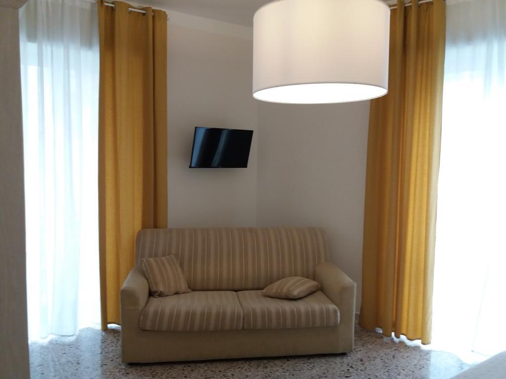 נאפולי Casa Fiore מראה חיצוני תמונה