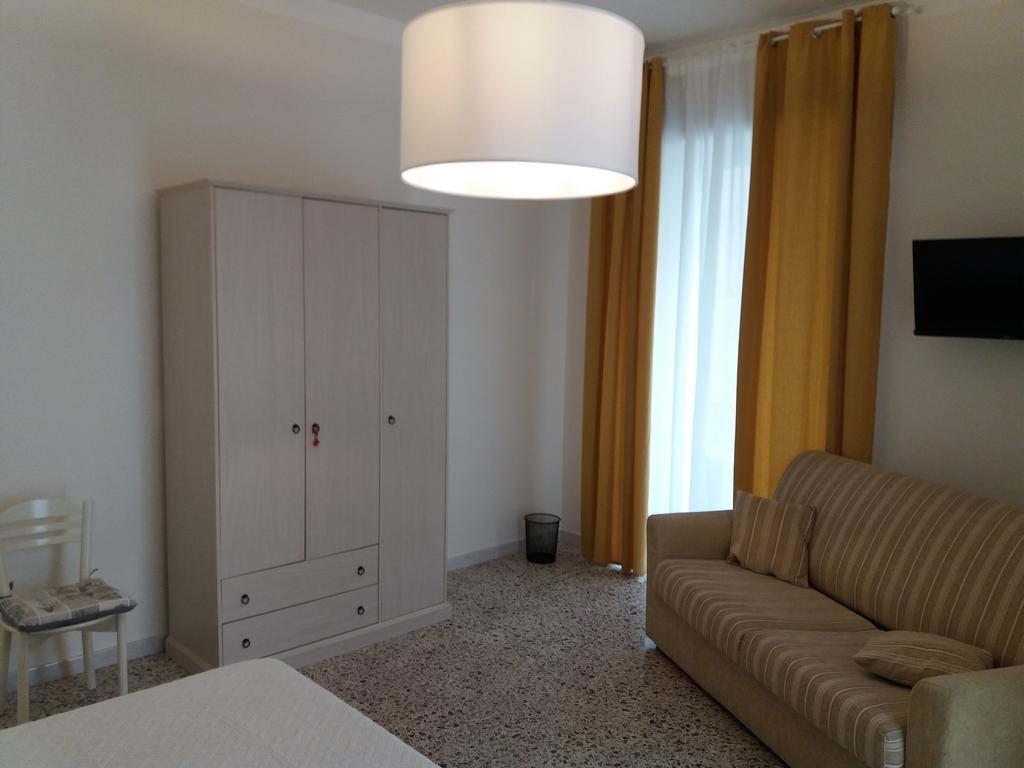 נאפולי Casa Fiore מראה חיצוני תמונה